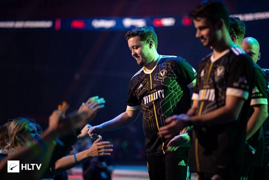 Xbox与PS6将在2027年同台竞技新主机发布